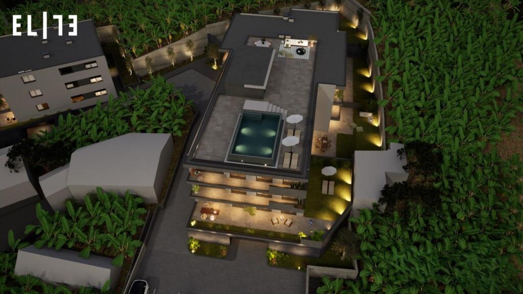 Main image of property: Madeira