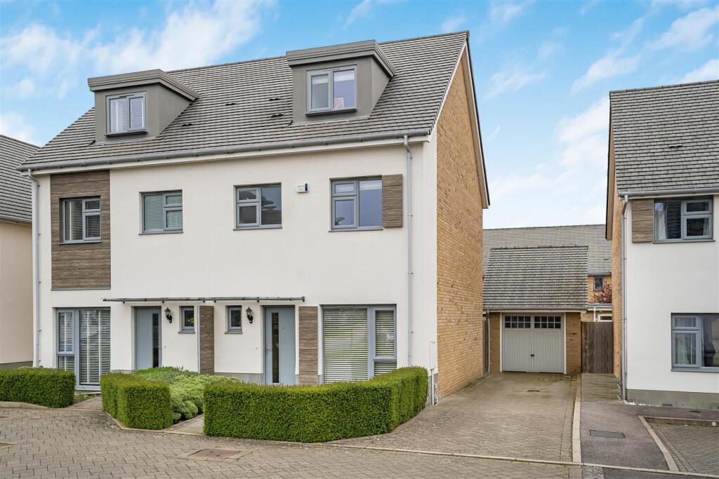Main image of property: Cygnet Way, Maidenhead, SL6
