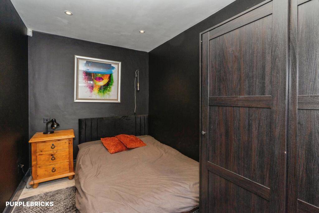 Apartment in Brighton, Southwick - View 4