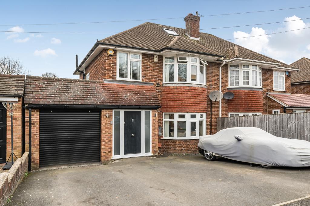 Main image of property: High Wycombe,  Poets Corner, Buckinghamshire, HP11