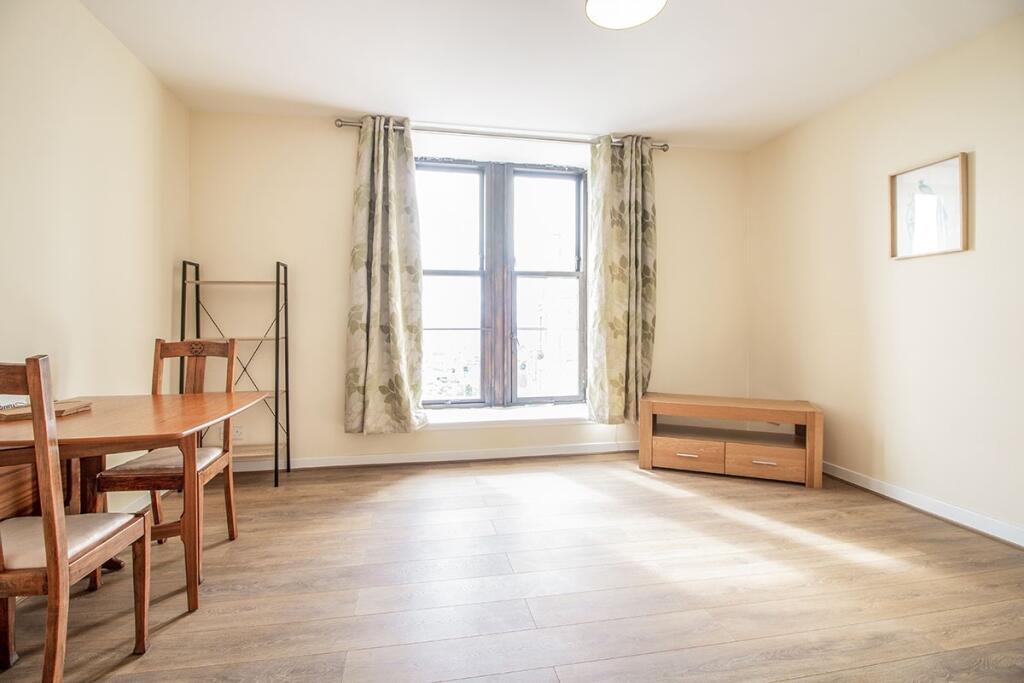 Apartment in Dundee - More