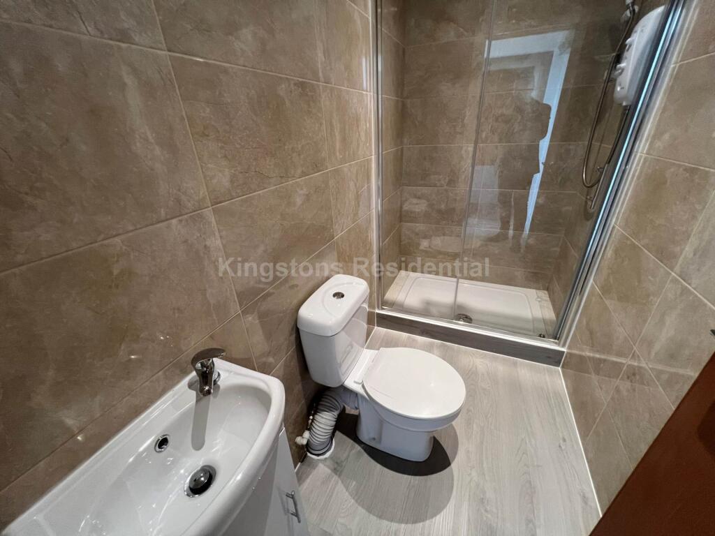 Apartment in Cardiff - View 5