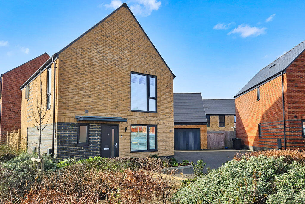 Main image of property: Archer Road, Lee-On-The-Solent, PO13