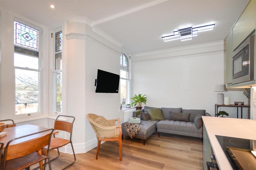 Main image of property: Ninian Road, Cardiff