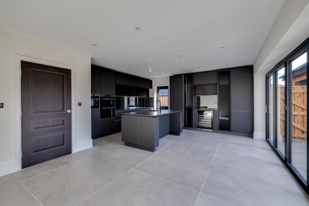 House in Chester, Dodleston - More