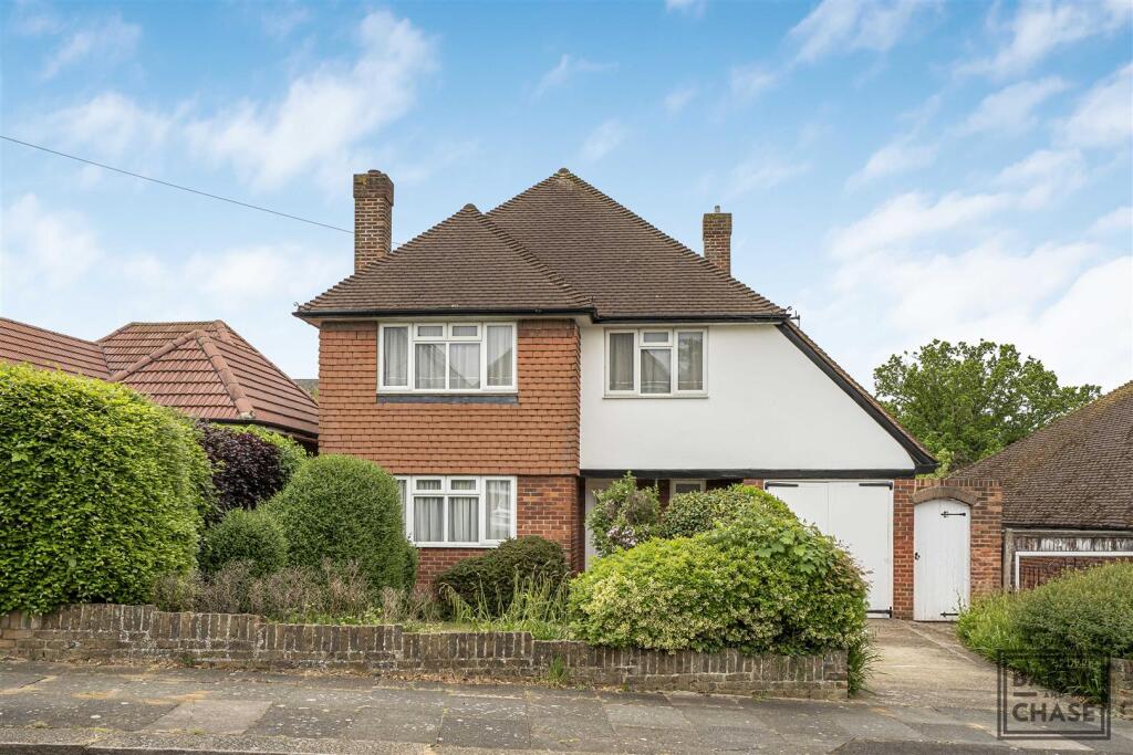 Main image of property: Oak Avenue, Enfield
