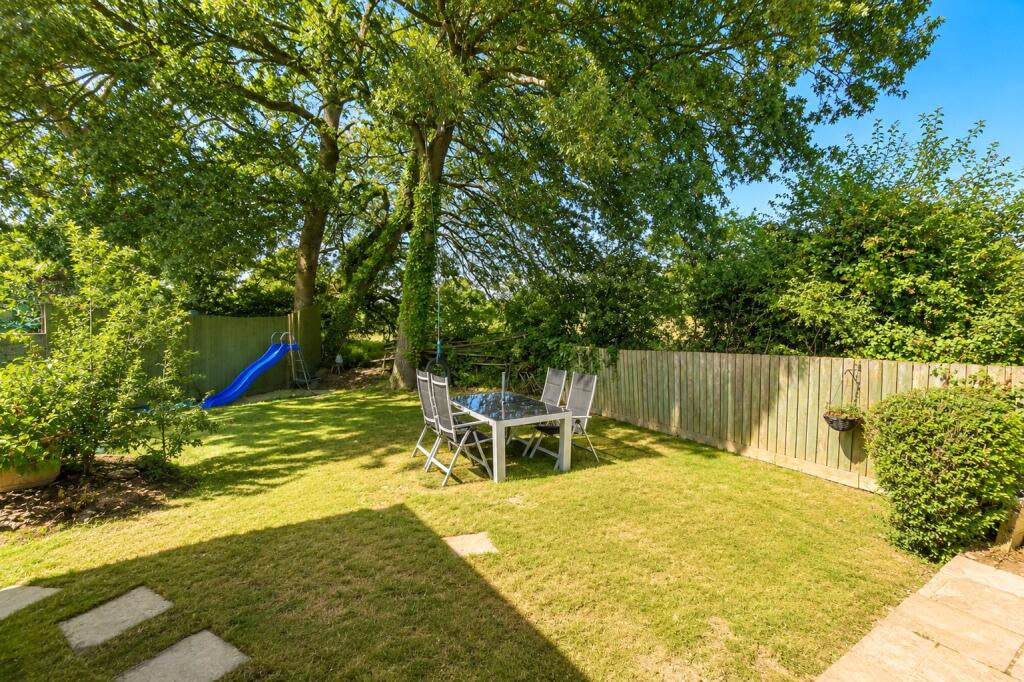 House in Exeter - View 3