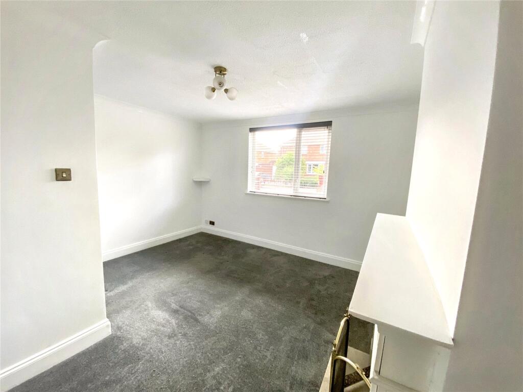 House in Taunton - View 4