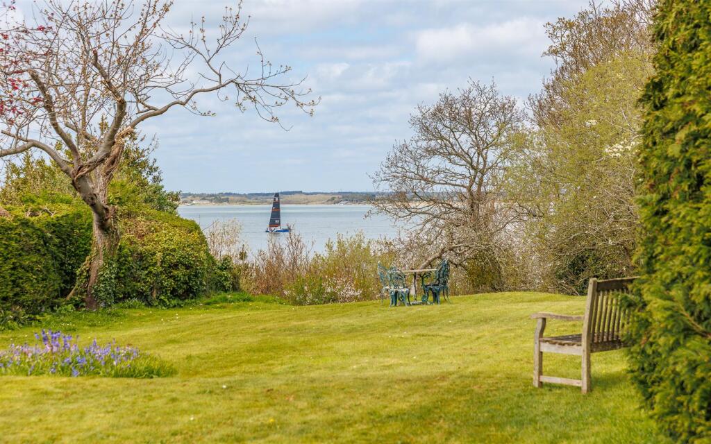 Gurnard, Isle of Wight - View 3