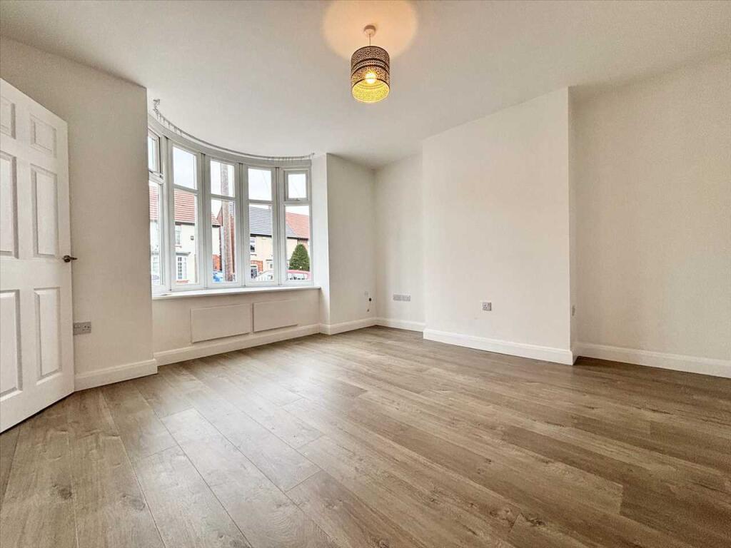 House in Nottingham - View 2
