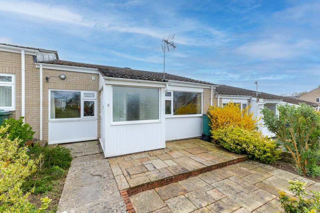Main image of property: Beaufort Gardens, Nailsea, BS48