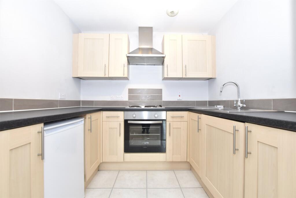 Apartment in Bath - View 3