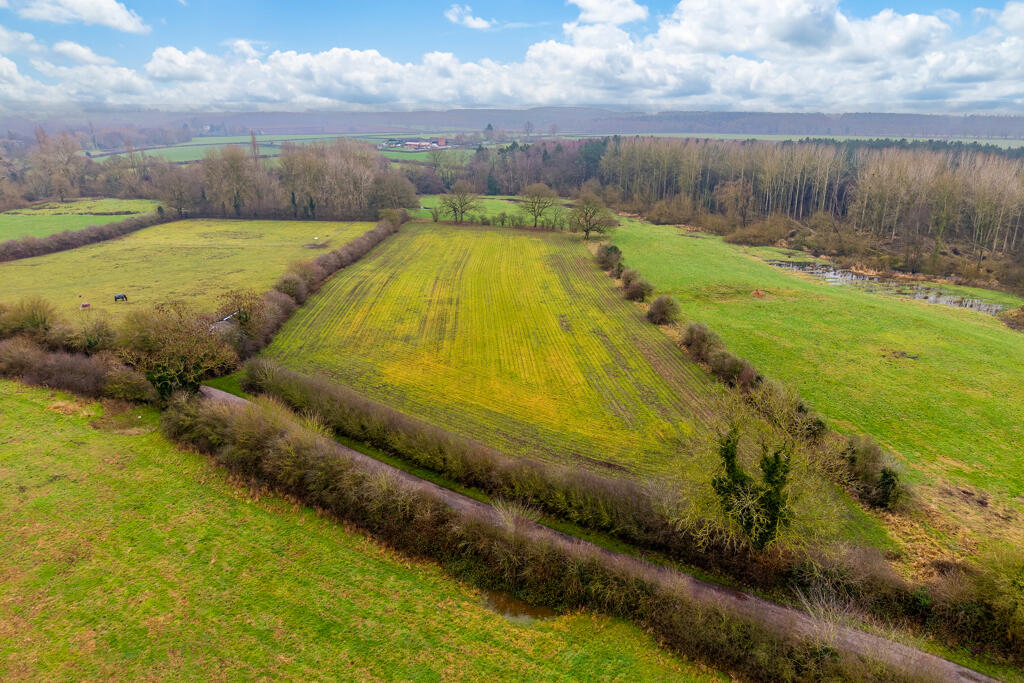 Main image of property: Lot 4 Comprising 4.11 Acres , Land At, Elkesley, Retford, Nottinghamshire, DN22 8AZ