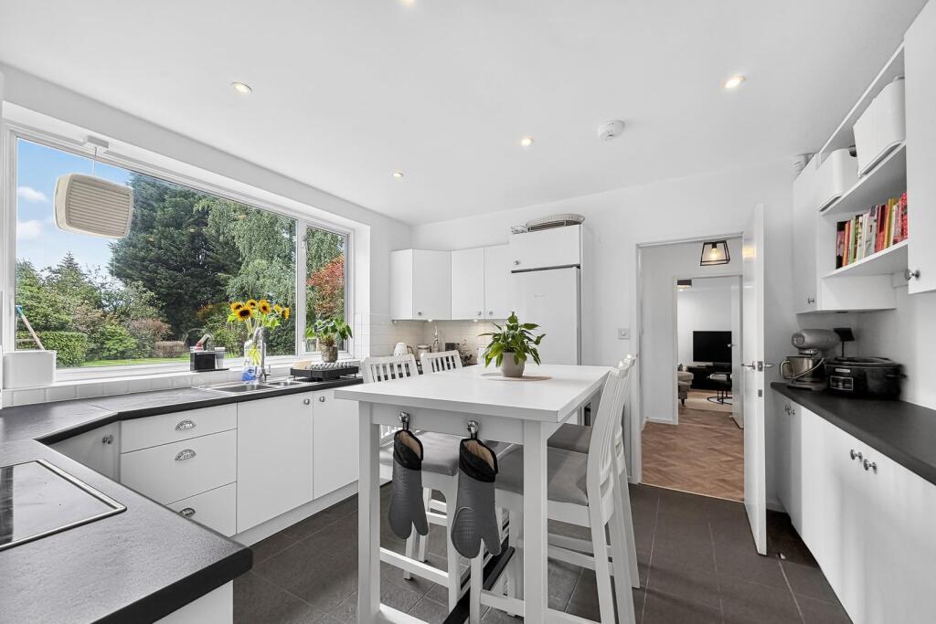 House in Trafford, Greater Manchester - View 4