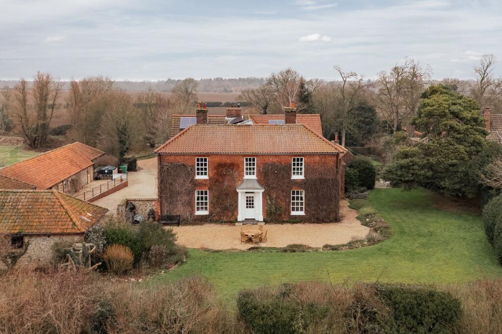 Main image of property: Elegant Georgian Living with Income Potential, Generous Space, and Flexible Countryside Lifestyle in Helhoughton