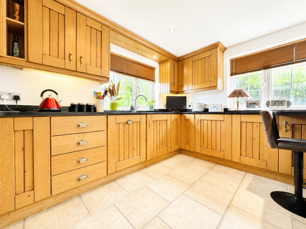 House in Yatton, North Somerset - View 4