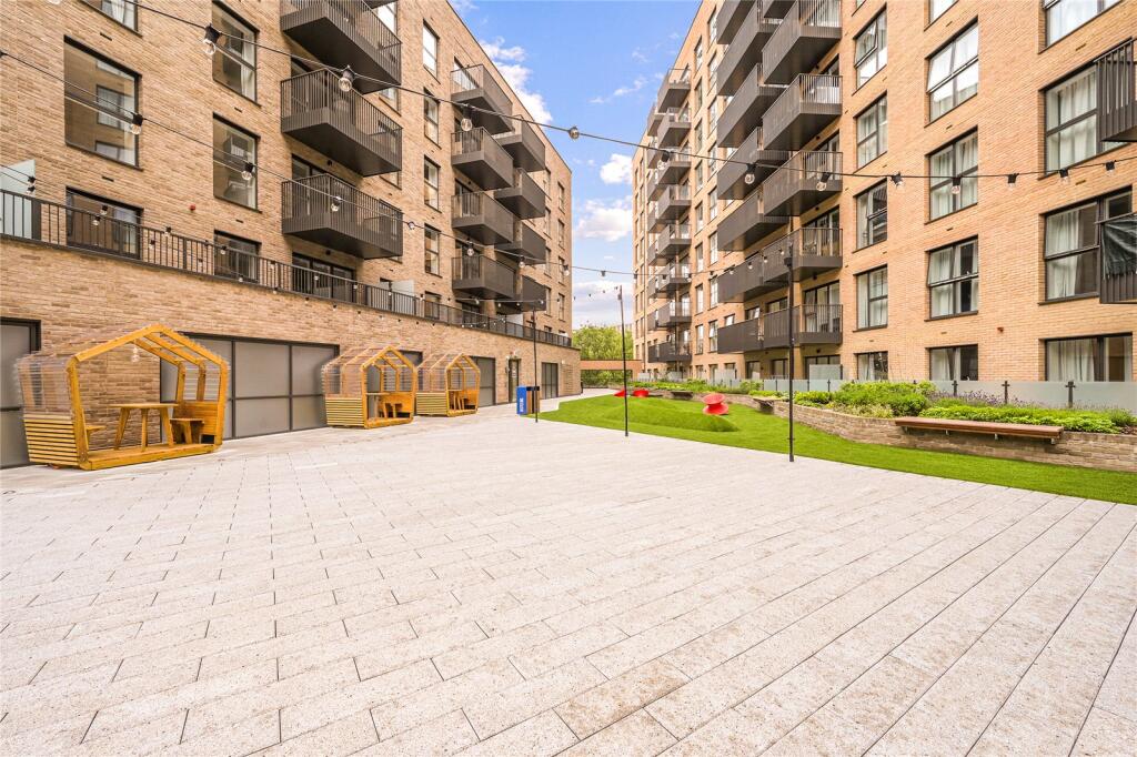 Apartment in London - View 4