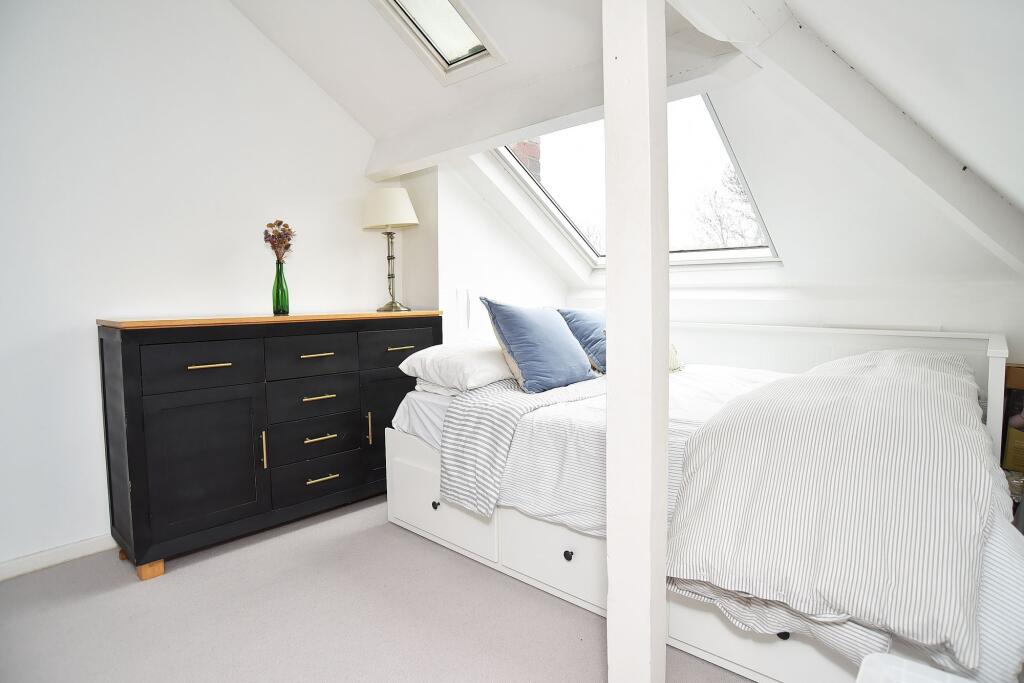 House in Harrogate, Starbeck - More