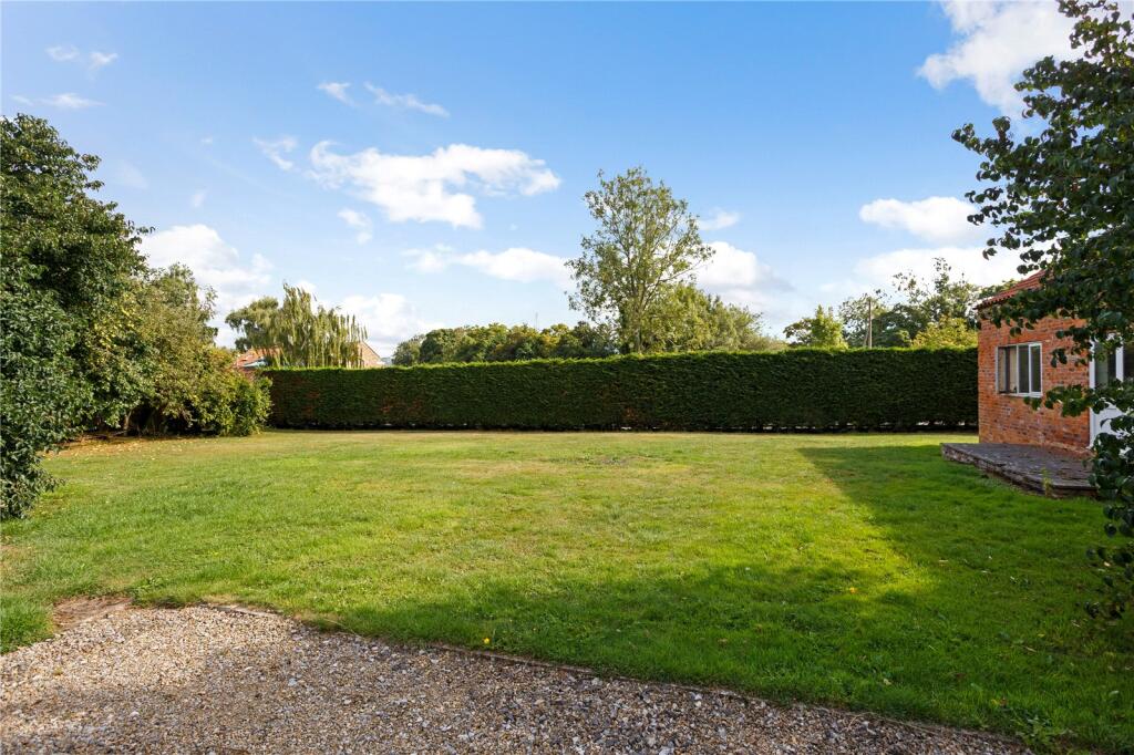 House in York - View 3