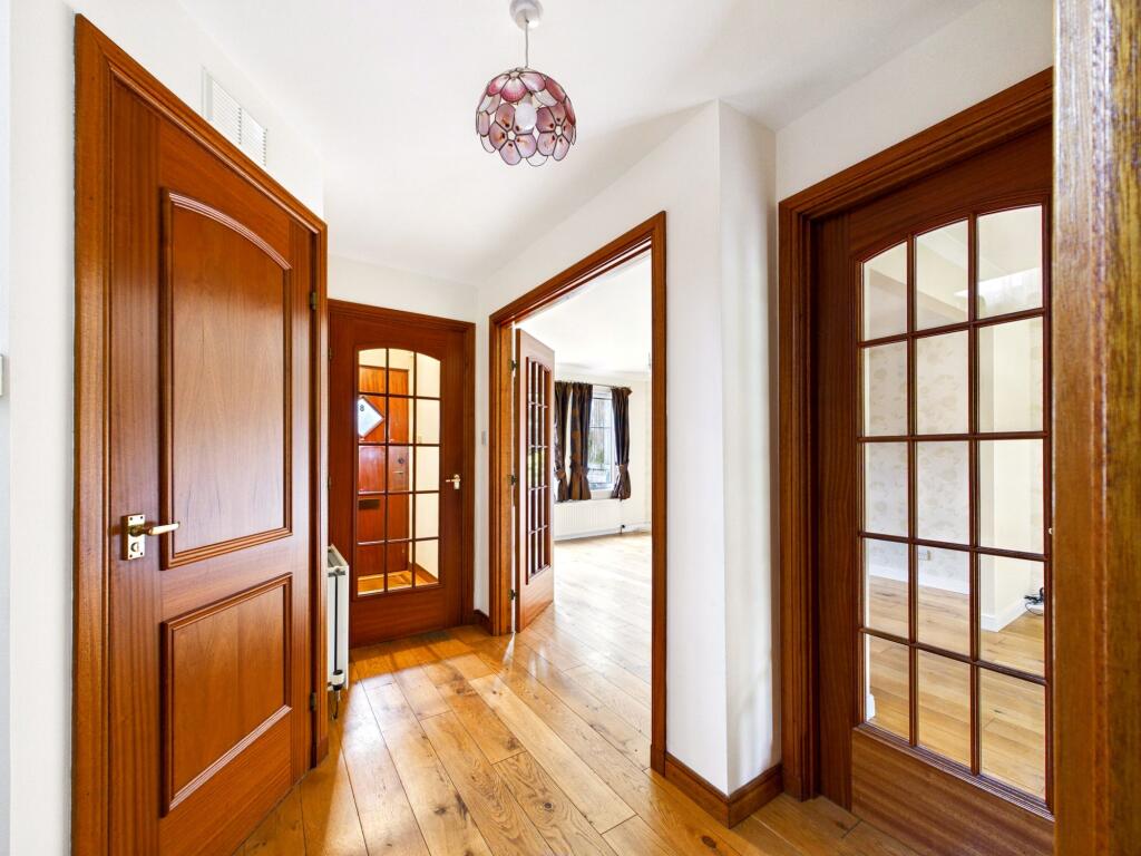 House in Aberdeen, Fairley, Kingswells - View 3