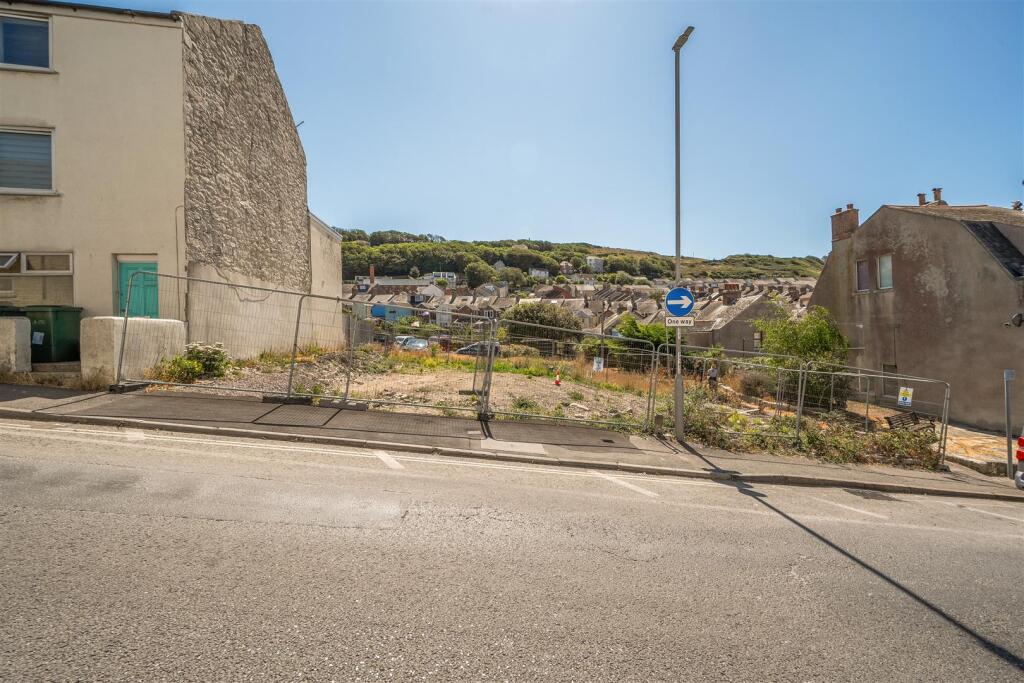 High Street, Fortuneswell, Portland - View 5