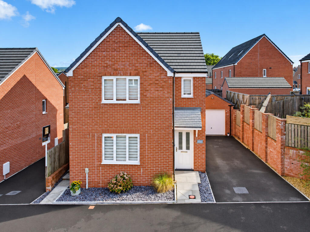 House in Brynna, Llanharan