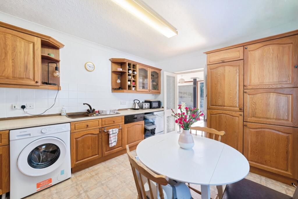 House in Swansea, Carmarthen - View 4