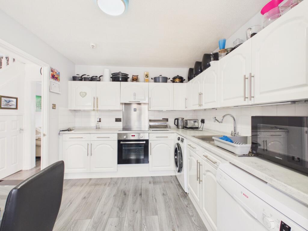 House in Hull, Garrison Side, Drypool - View 2