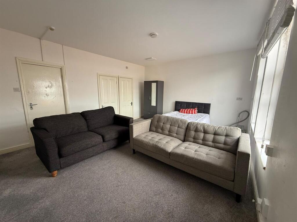 House in Bolton - View 2