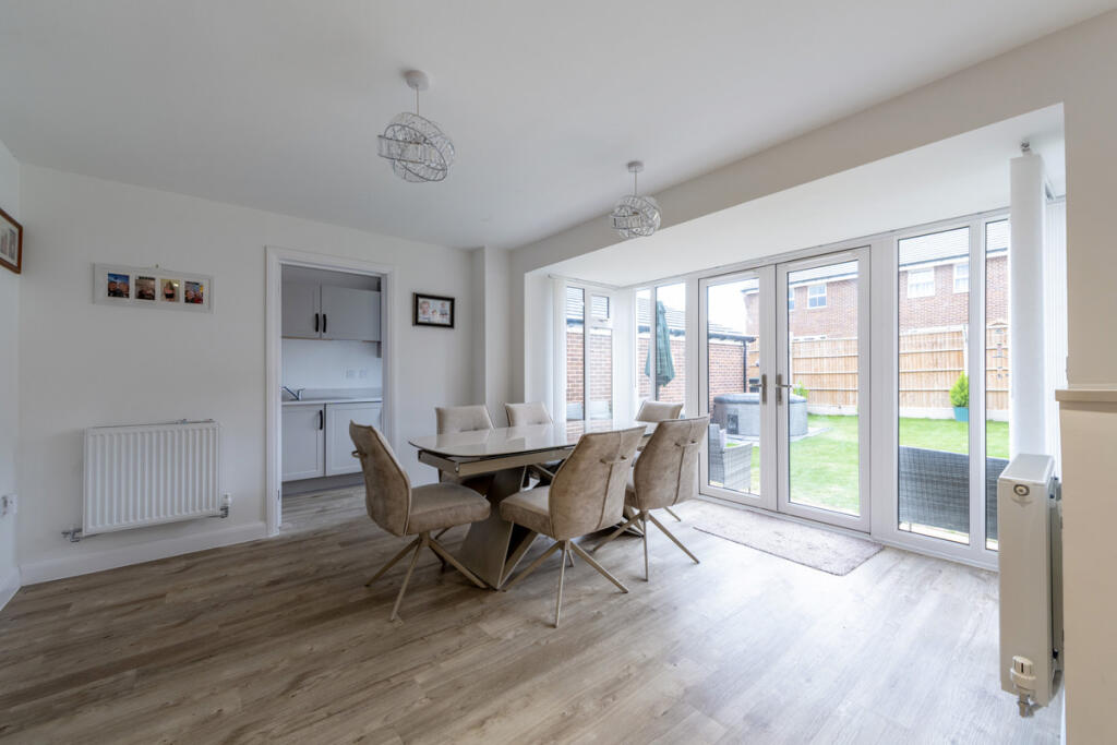 House in Dorchester - View 4