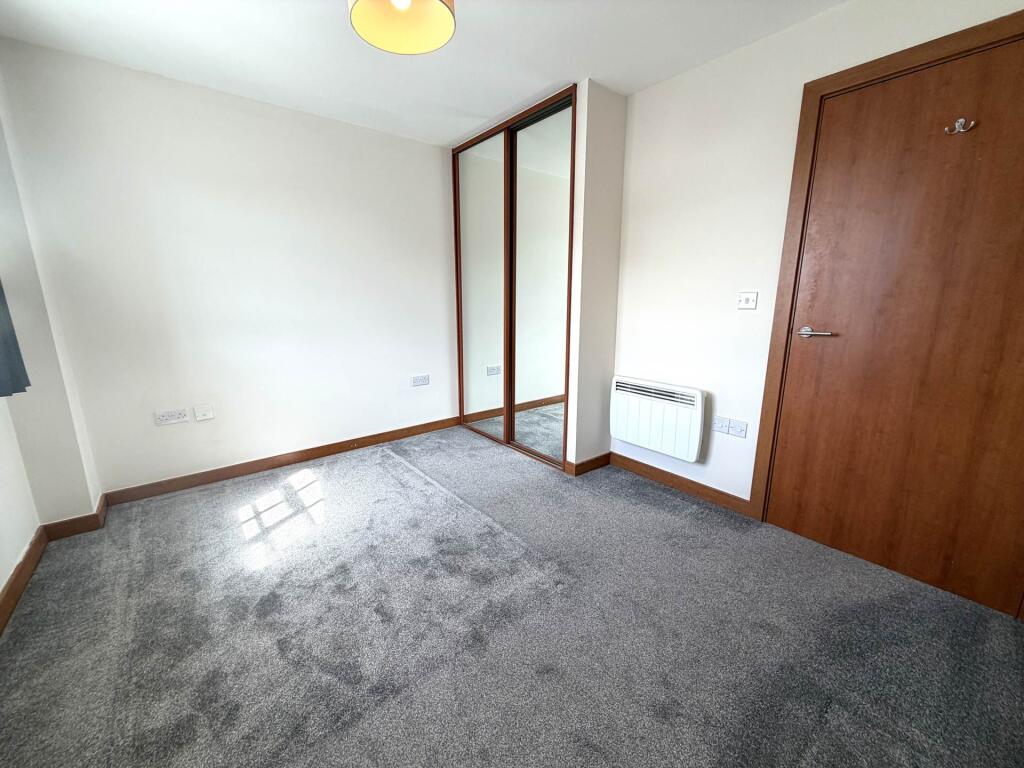Apartment in Canterbury - More