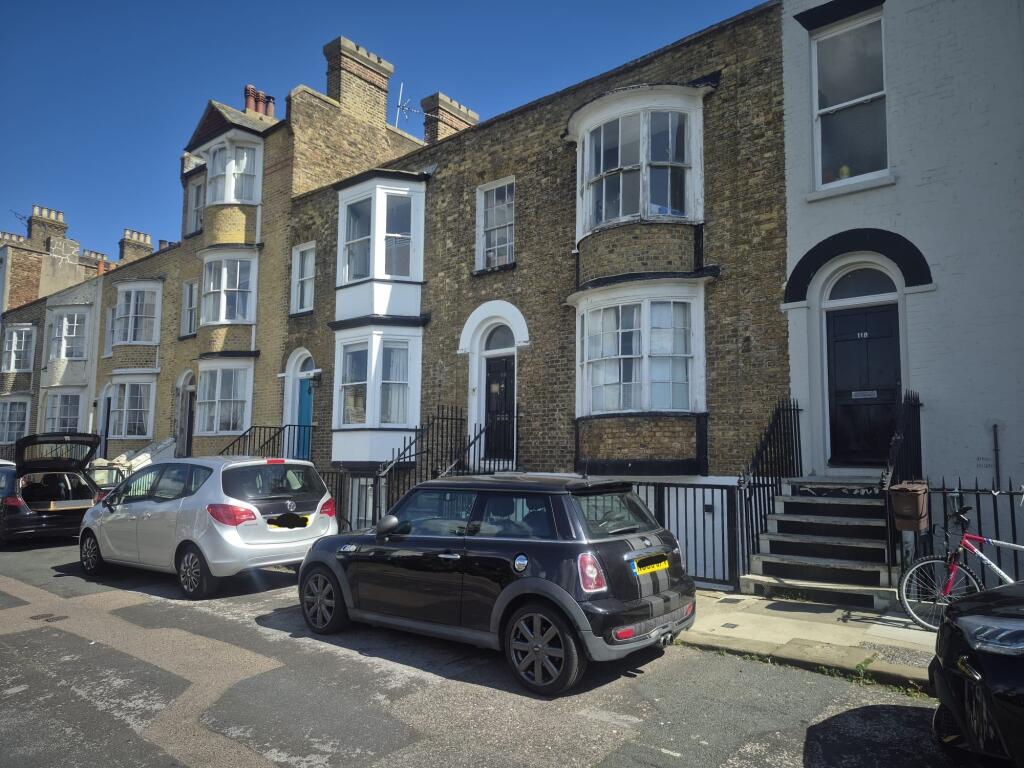 Main image of property: Flat 3, 116 Grosvenor Place, Margate, Kent CT9 1UY