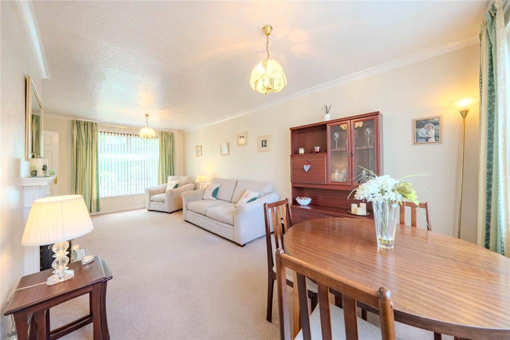 House in Leeds, Bradley Hill, Swinnow - View 3