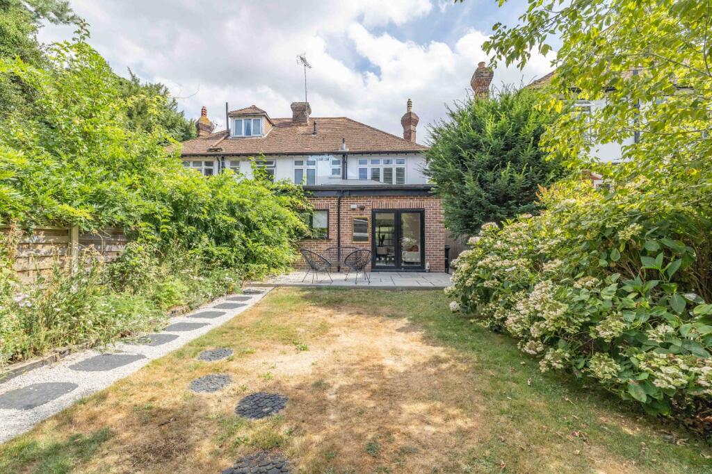 House in Canterbury, Barton Estate, St. Martin's - View 4