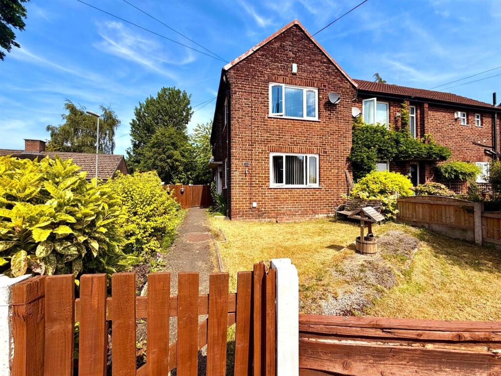 Main image of property: Propps Hall Drive, Failsworth, Manchester