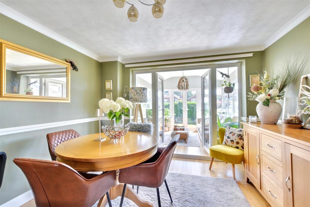 House in Nottingham, Rise Park - View 3