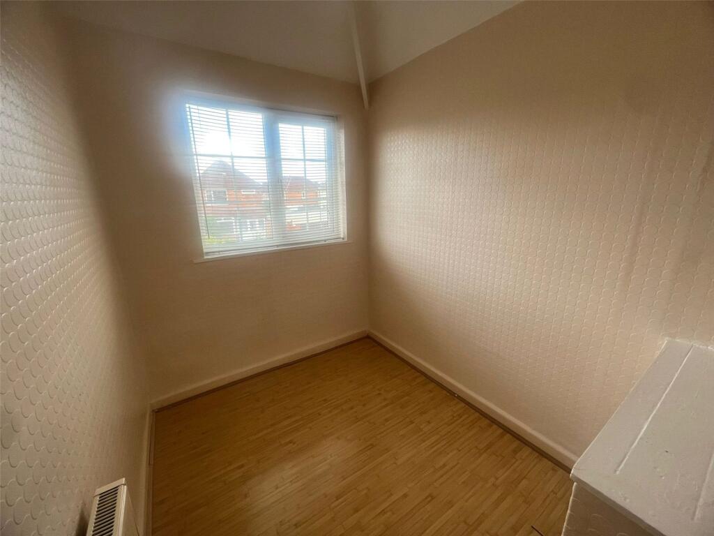 Additional image 8 of Chamberlain Crescent, Solihull, West Midlands, B90