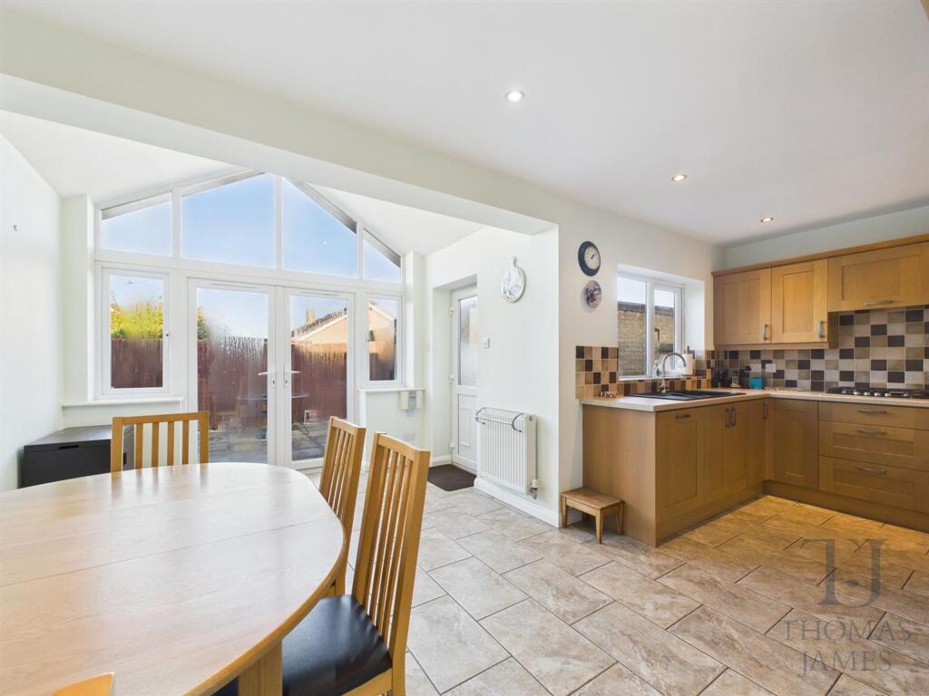 House in Rushcliffe, Tollerton - View 2