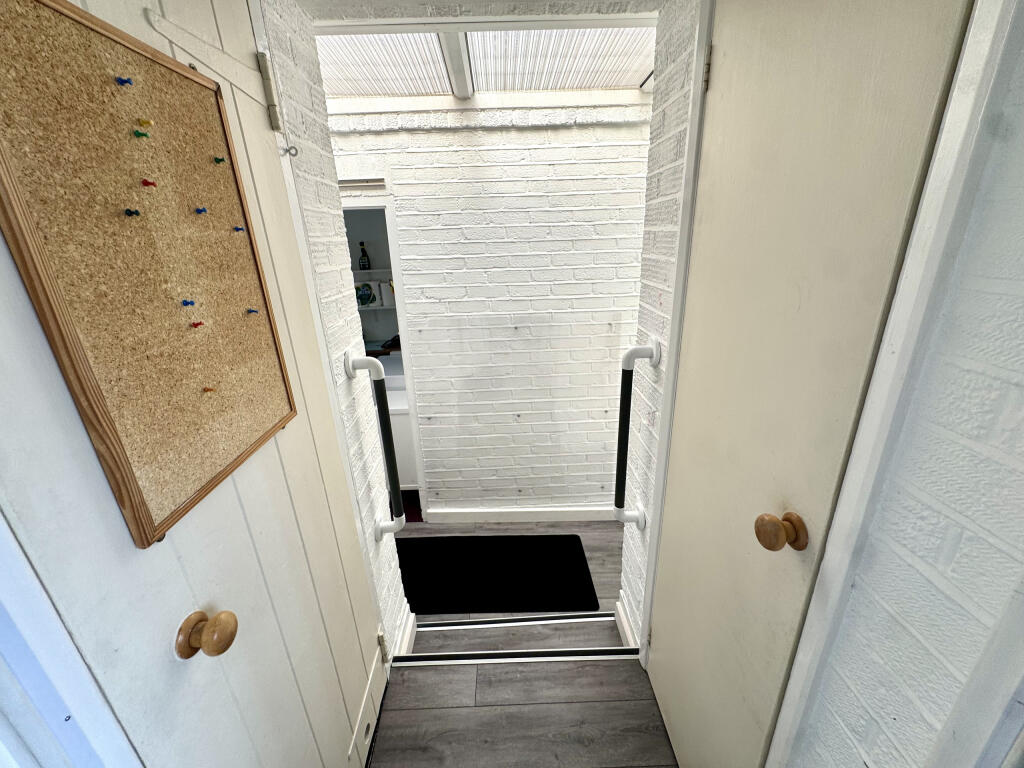 House in Portsmouth - View 5