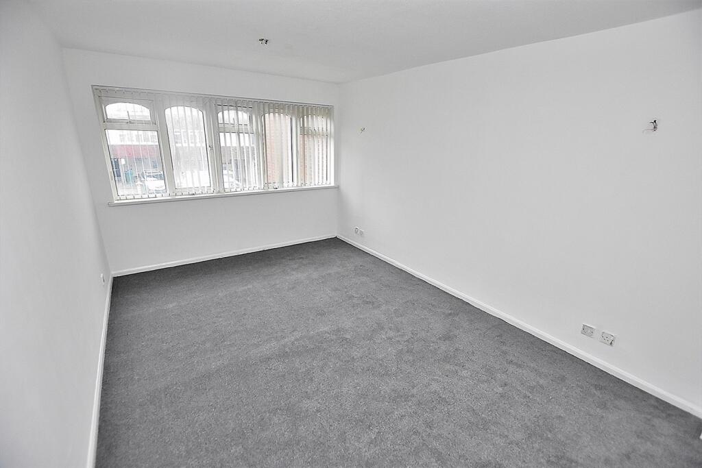 House in Sandwell, West Midlands - View 5