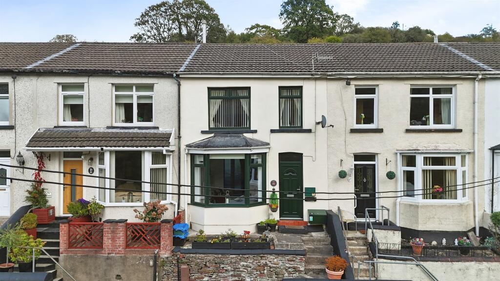 3-bed terraced on Hylton Terrace, Bedlinog, Treharris, £165,000
