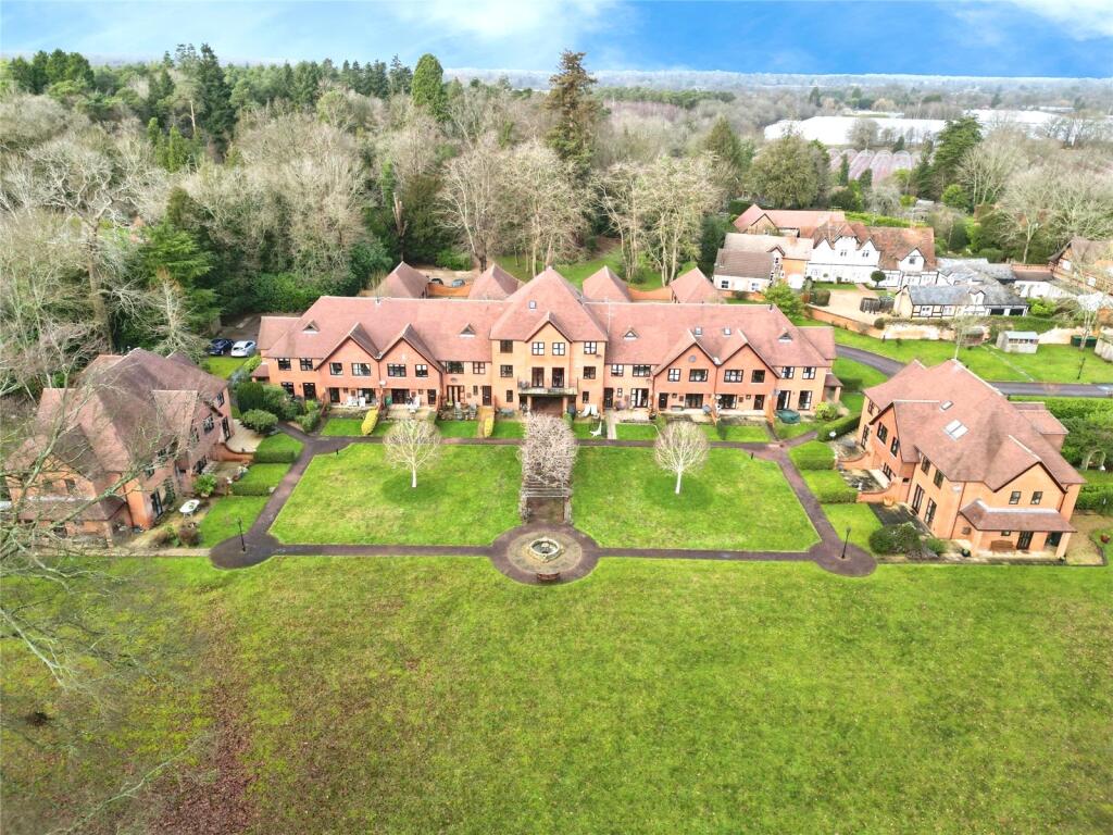 Main image of property: Heathlands Court, Wokingham, Berkshire, RG40