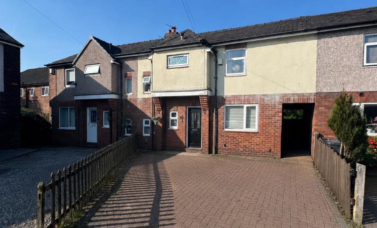 3-bed house on Linden Avenue, Orrell, Wigan, £175,000