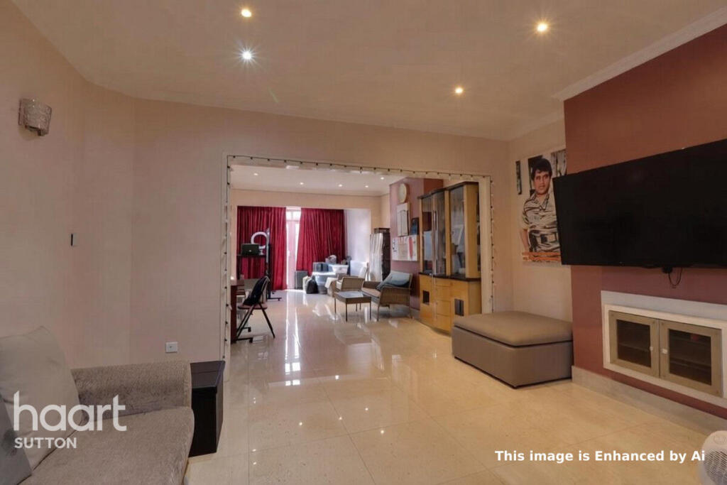 House in Sutton - More