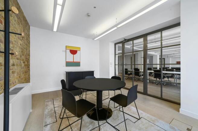 shoreditch high street small meeting room 2.JPG