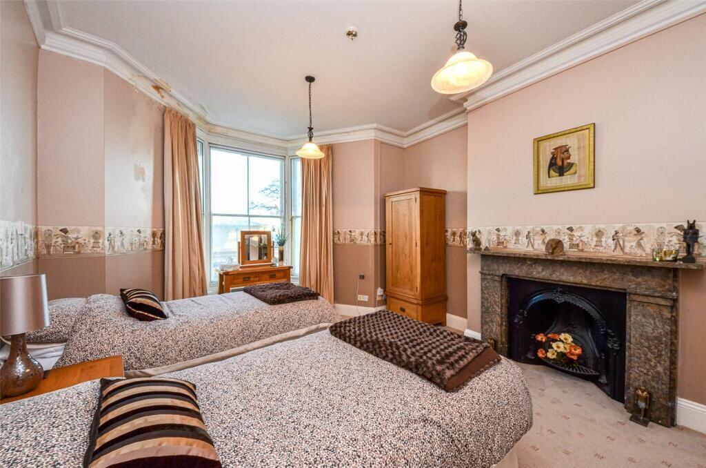 The Old Surgery, 7/8 South Parade, Llandudno, Conwy, LL30 2LN photo 3