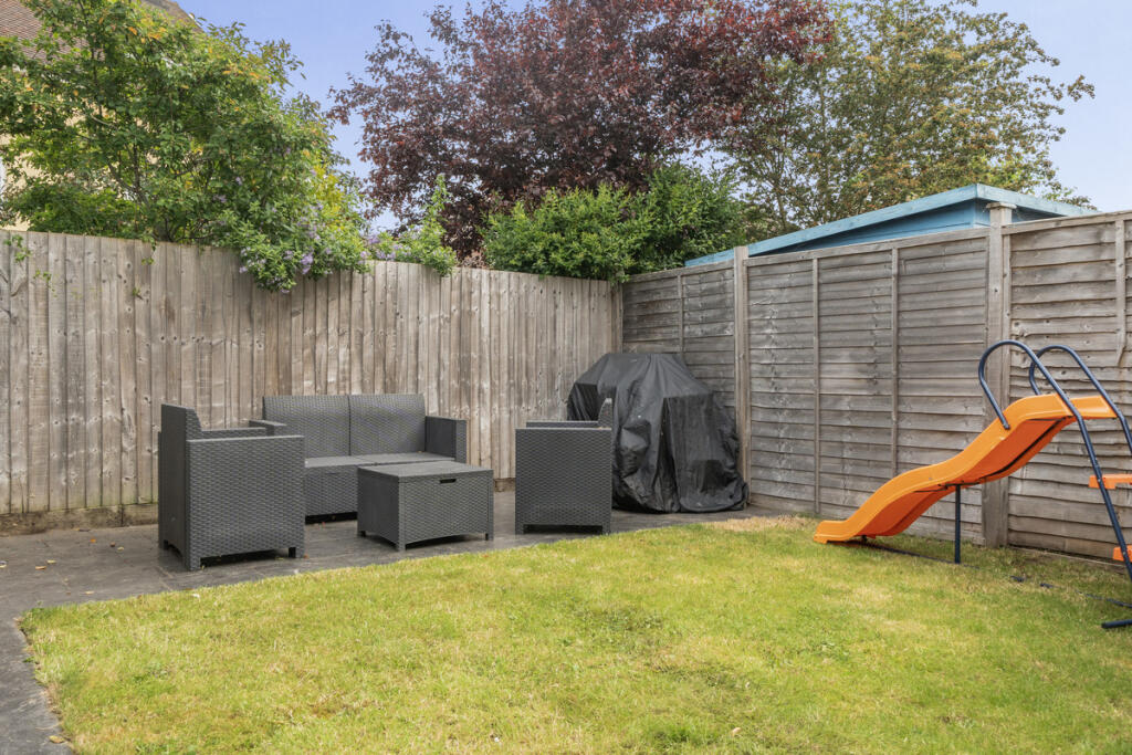 House in Thornbury, Lower Morton - More