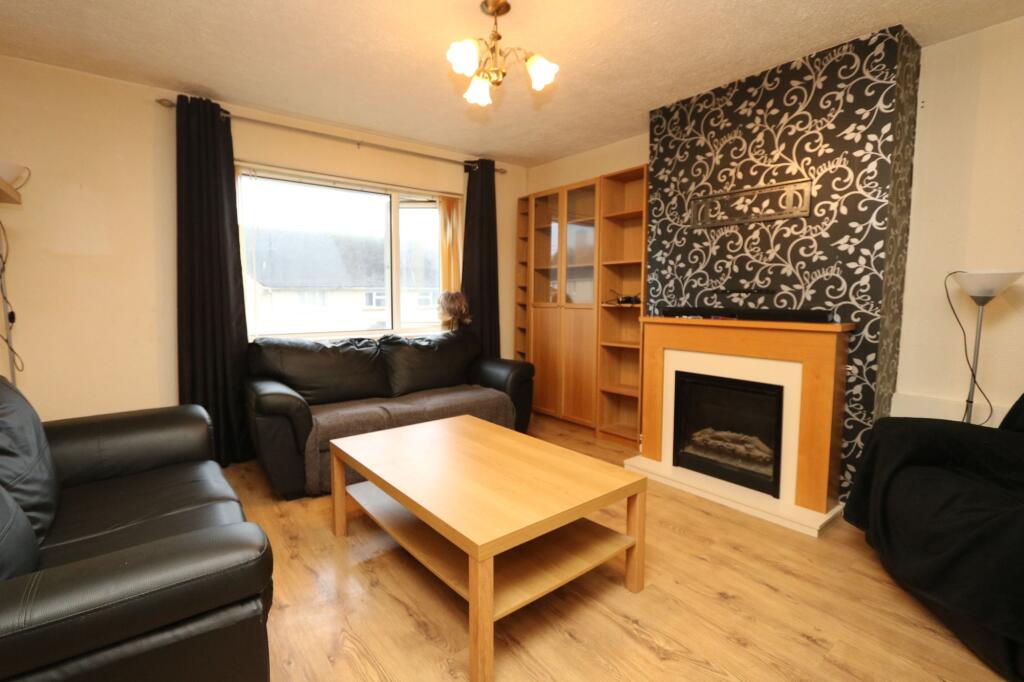 Apartment in Rhoose, Golwg y Môr - View 5