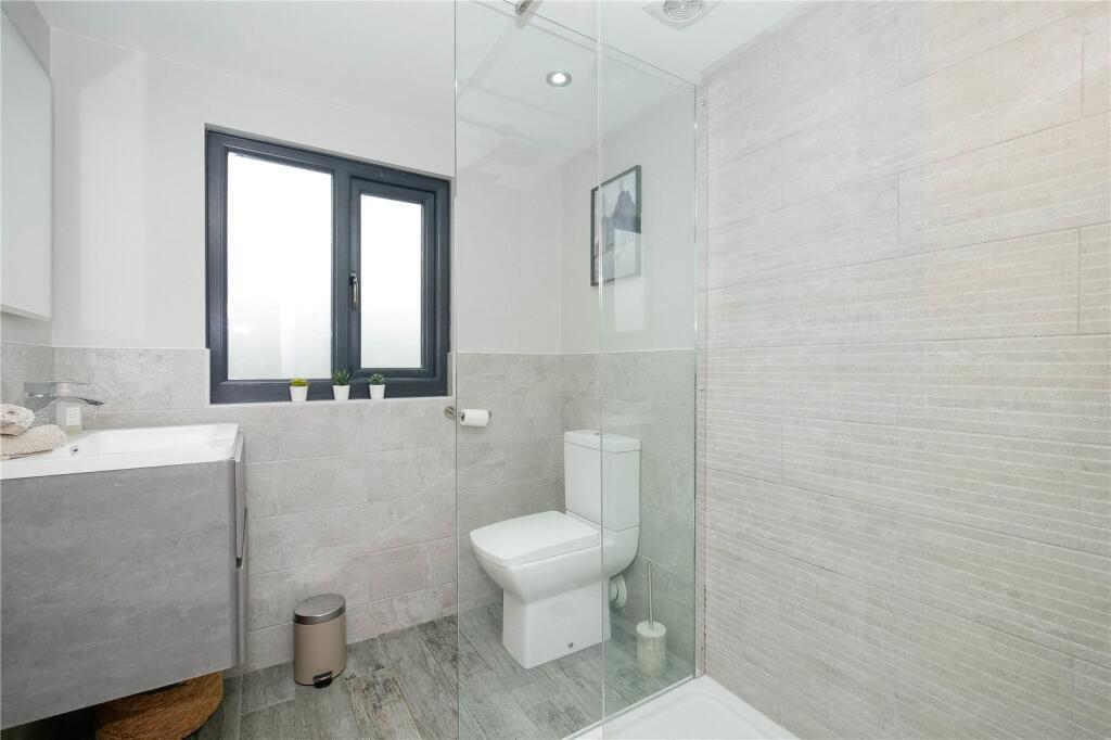 Additional image 18 of Temple Rhydding Drive, Baildon, Shipley, West Yorkshire, BD17