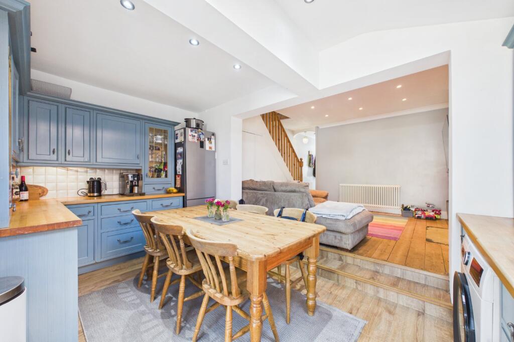 House in Berkshire, Windsor and Maidenhead - View 4